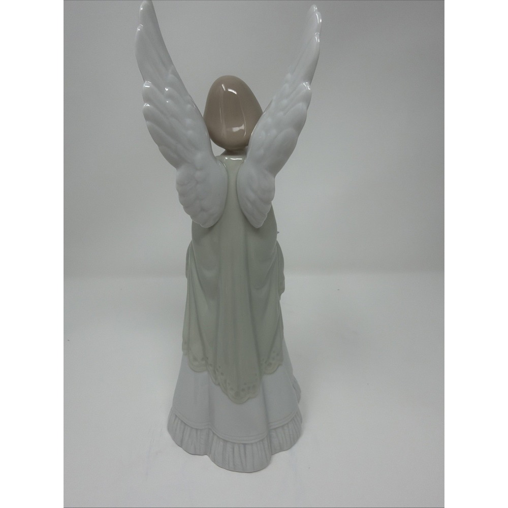 Lladro 6792 Star Of Heavens - Great Condition - With Original Box And Sleeve - Picture 3 of 8
